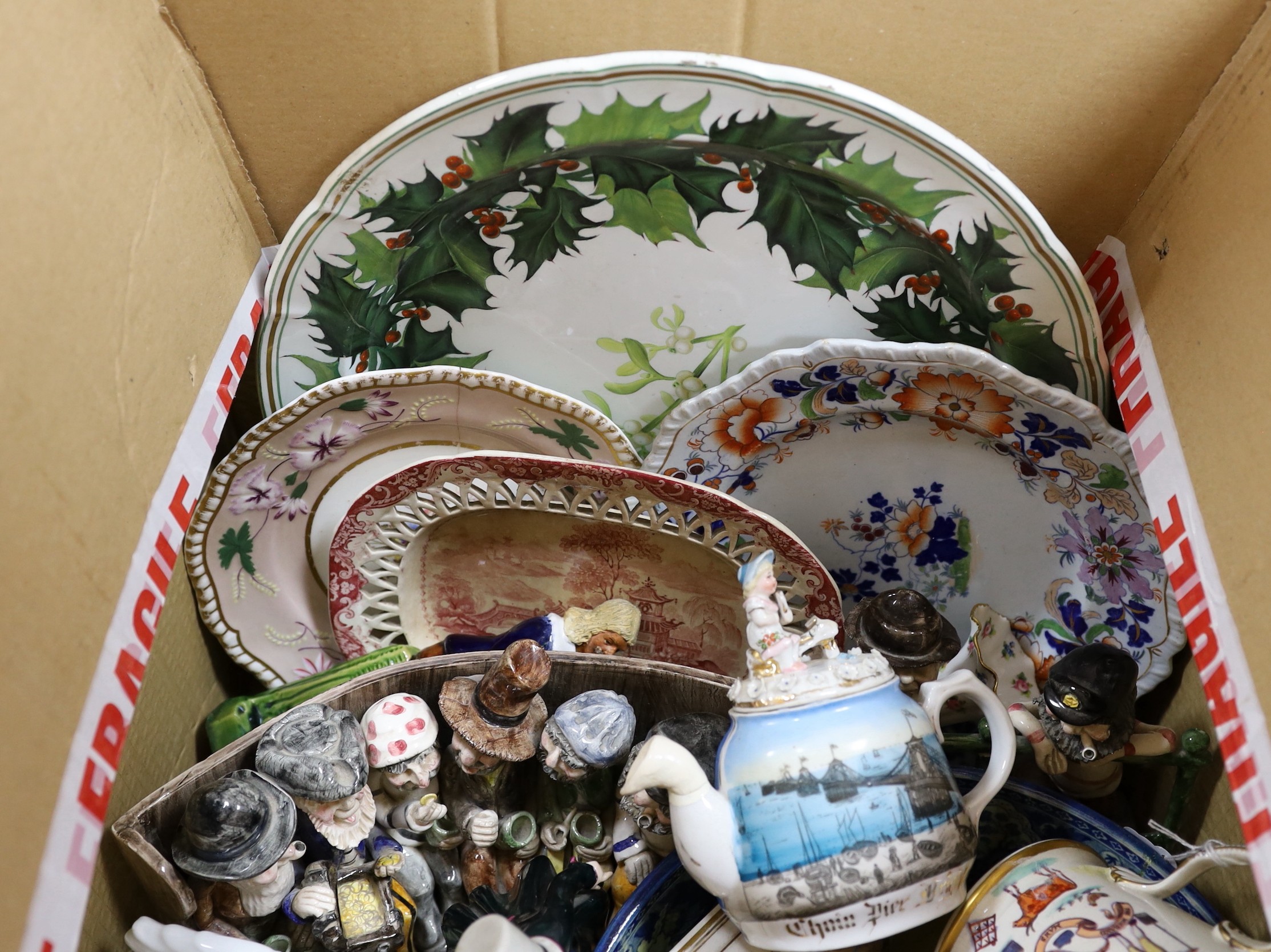 A quantity of various English and other European ceramics including Mintons, Copeland, Crown Derby, Davenport, Spode etc.